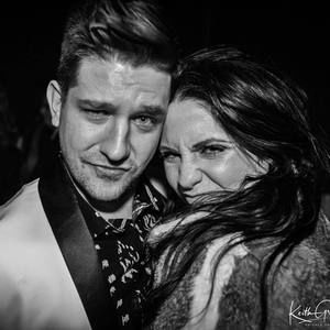 Meet your Posher, Desi